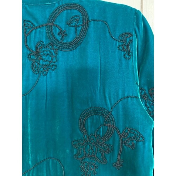 Chico's Velvet Embroidered Button Down Teal Jacket Blouse Top Elegant - Picture 5 of 8
